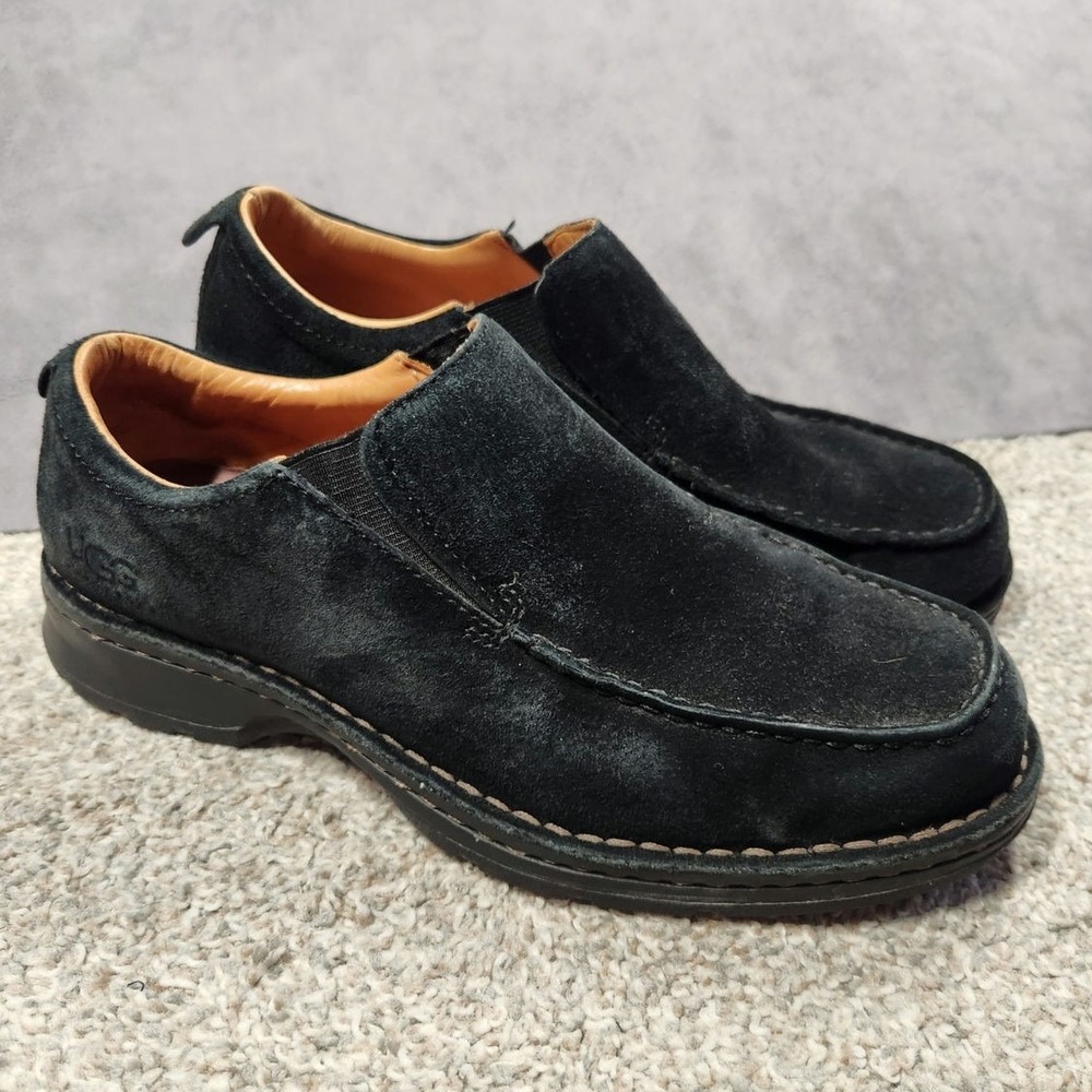 UGG Australia Slip On Loafers Mens 8.5 Black Suede Moc Toe Casual 5534